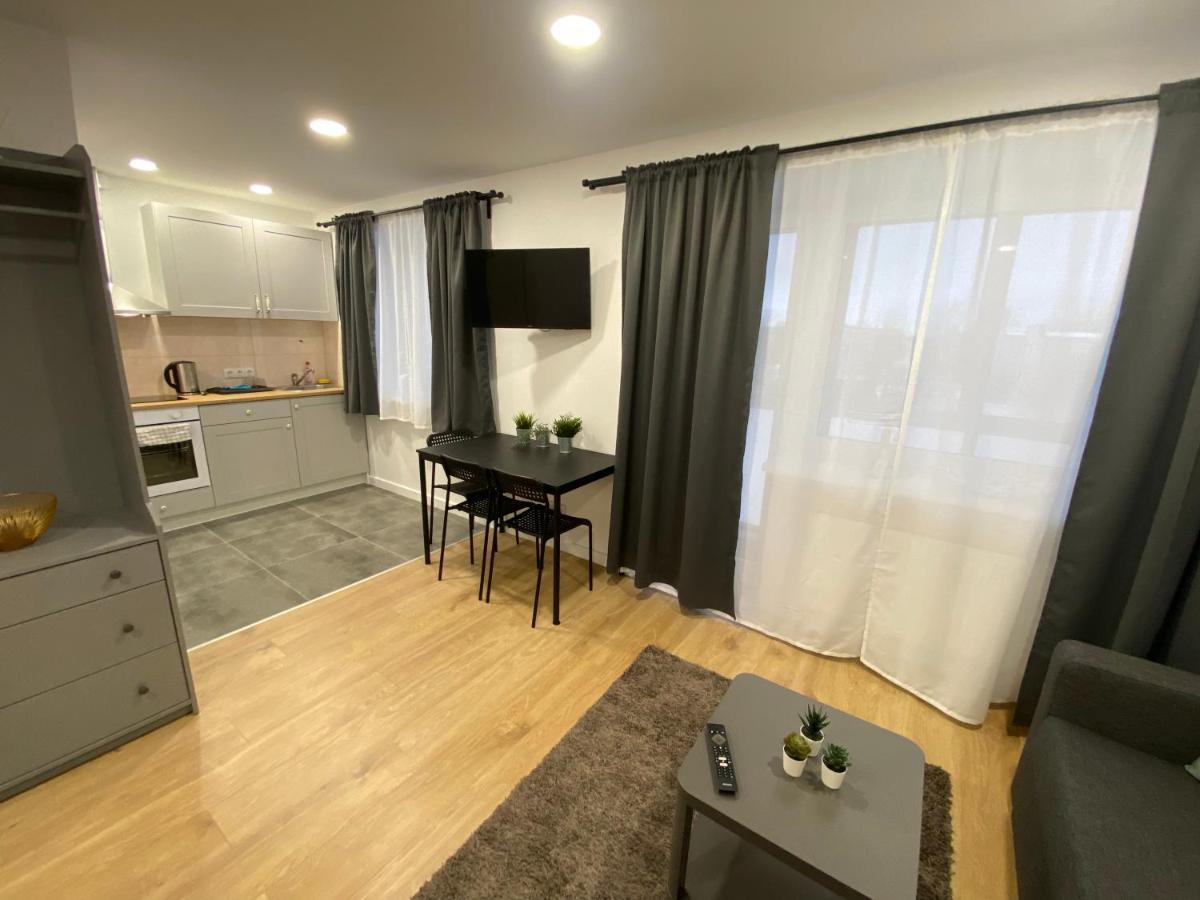 Akmene Center Apartment Naujoji Akmene Buitenkant foto